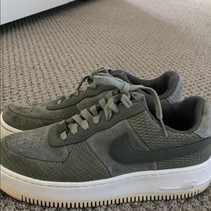 Nike Air Force 1 Green Suede